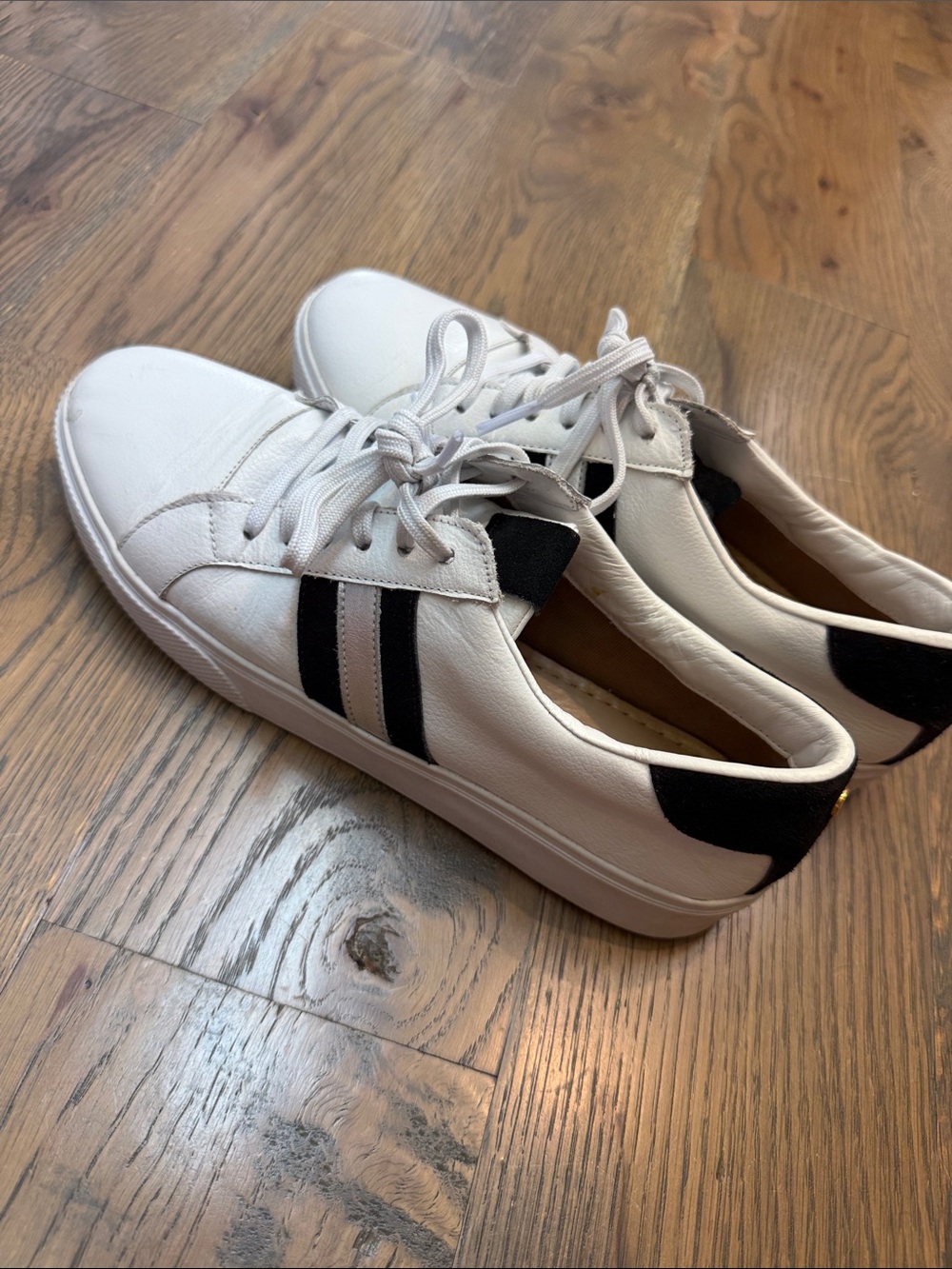 Classic White and Black ladies Leather Sneakers